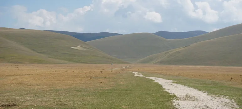 castelluccio_50322708058_o.jpg