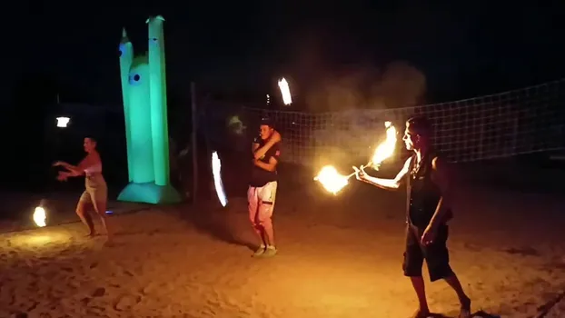 VID_20230930_012355.mp4