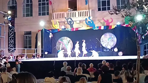 VID_20220827_230142.mp4