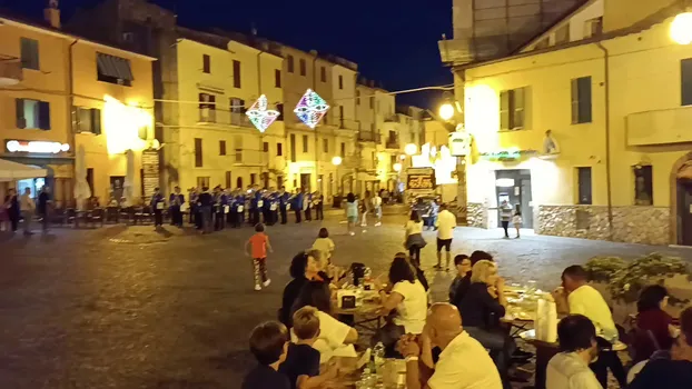 VID_20220823_204019.mp4